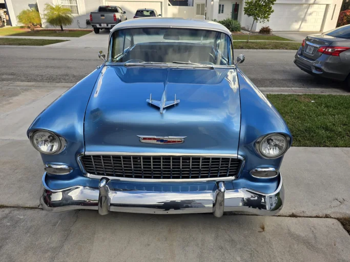 Vehicle image 93